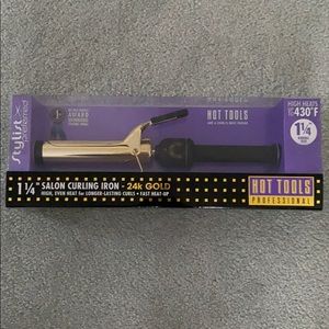 Hot Tools Curling Iron 1 1/4